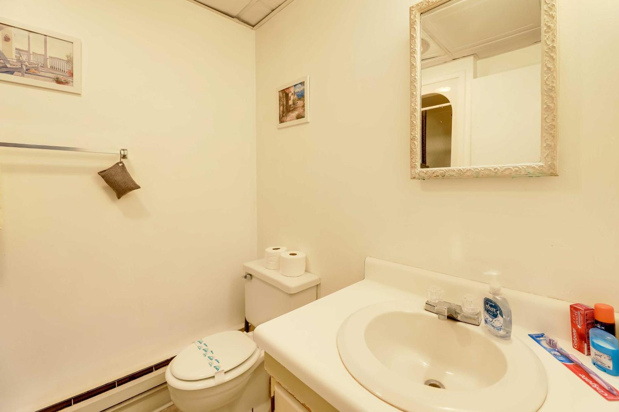 Hannahs Place - Quaint And Cozy Apt By The Beach! Emerald Isle Exterior photo